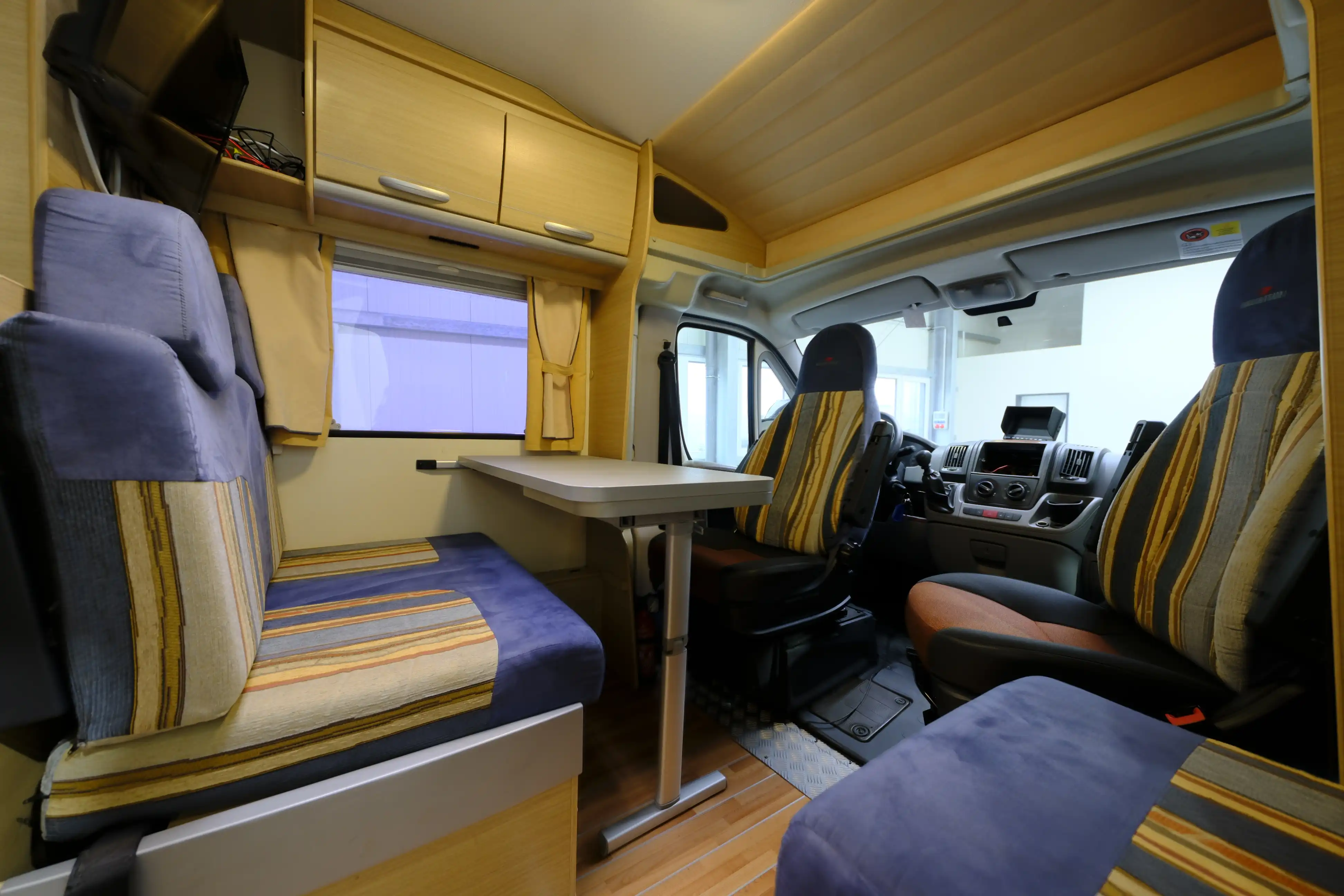 ROLLER TEAM Van P - Ansicht 8